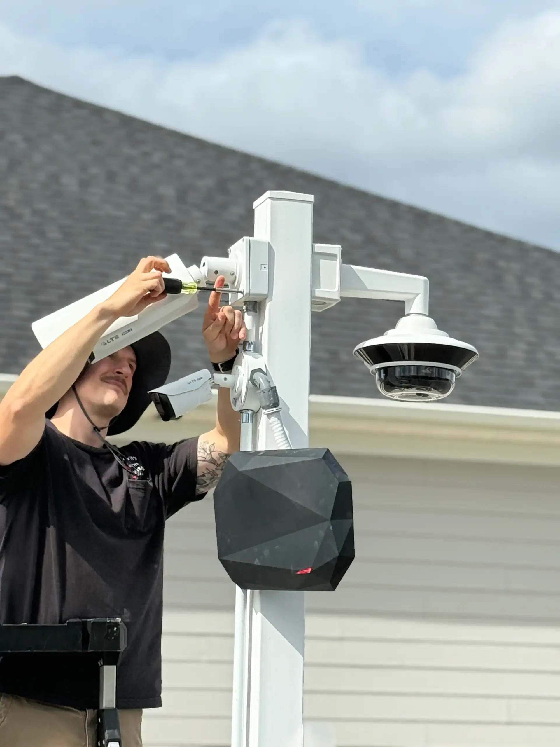 ButterflyMX Vehicle Reader and Cameras
